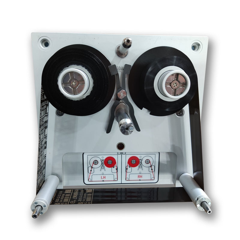 DIKAI D05S Termotrasferitore automatico con area di stampa massima 53mm*150mm e alimentazione aria 6bar/90psi